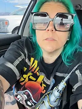 Snapshot of CherryBombBomb chatting on 10.14.25 CherryBombBomb online show from 10.14.25