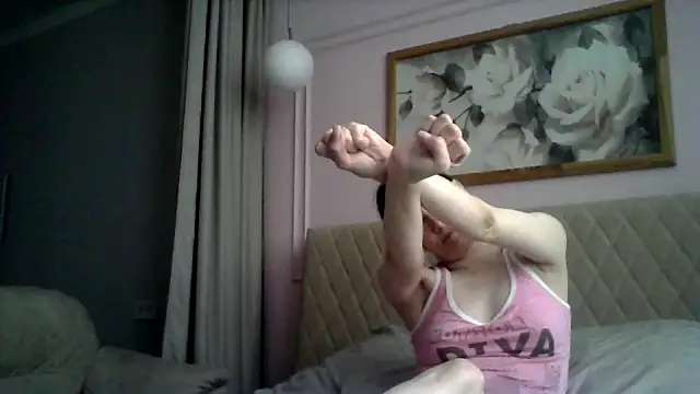 SunElizabeth online show from 03.05.25