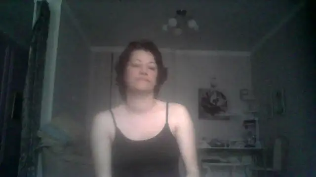 Snapshot of SunElizabeth chatting on 06.19.26 SunElizabeth online show from 06.19.26