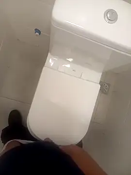 Snapshot of Seductiveblack chatting on 09.27.25 Seductiveblack online show from 09.27.25