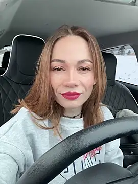 Snapshot of LavenderHot chatting on 01.06.25 LavenderHot online show from 01.06.25