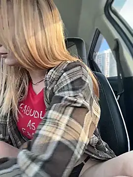 Snapshot of LavenderHot chatting on 03.02.26 LavenderHot online show from 03.02.26