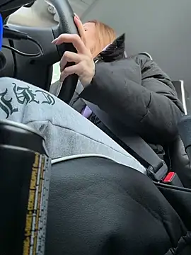 Snapshot of LavenderHot chatting on 03.08.26 LavenderHot online show from 03.08.26