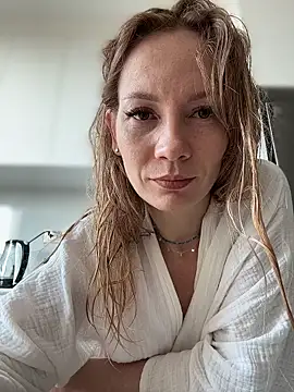 Snapshot of LavenderHot chatting on 03.17.26 LavenderHot online show from 03.17.26