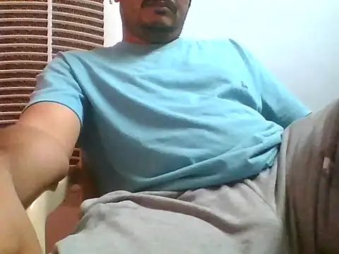 naughtymike0007 online show from 11.19.25