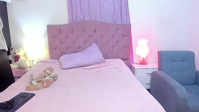 Latinabombsheell online show from 04.04.26