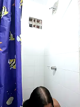 Snapshot of Giselabrunette25 chatting on 10.03.25 Giselabrunette25 online show from 10.03.25