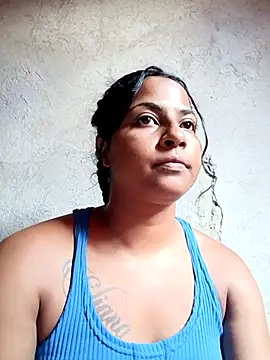 Snapshot of Giselabrunette25 chatting on 11.01.25 Giselabrunette25 online show from 11.01.25