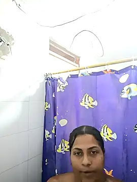 Snapshot of Giselabrunette25 chatting on 11.06.25 Giselabrunette25 online show from 11.06.25