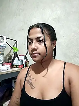 Snapshot of Giselabrunette25 chatting on 11.21.25 Giselabrunette25 online show from 11.21.25