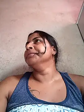 Giselabrunette25 online show from 03.03.26