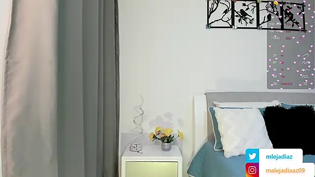 Snapshot of MalejaDiaz_ chatting on 02.17.25 MalejaDiaz online show from 02.17.25