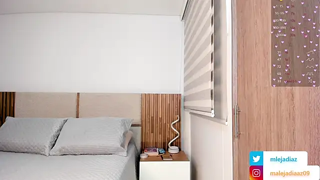 Snapshot of MalejaDiaz_ chatting on 09.27.25 MalejaDiaz online show from 09.27.25