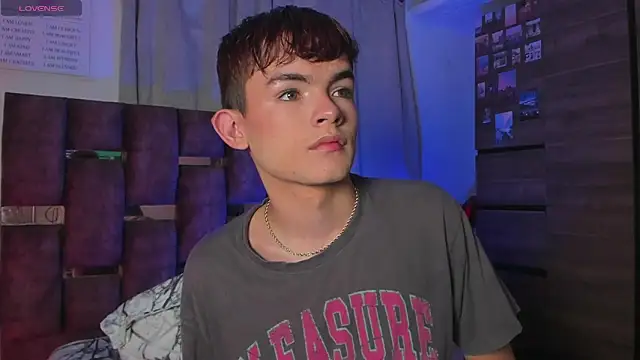 Snapshot of Angelo_018 chatting on 03.23.25 Angelo 018 online show from 03.23.25