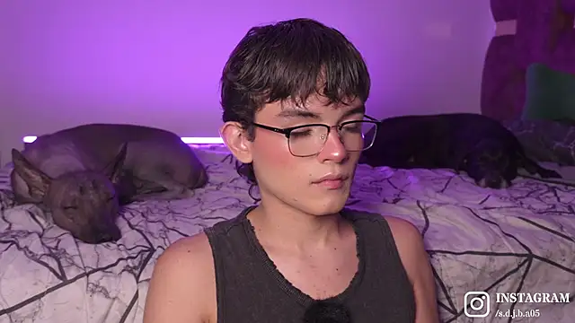 Snapshot of Angelo_018 chatting on 11.30.25 Angelo 018 online show from 11.30.25