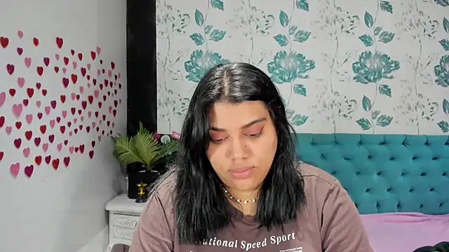 LindaBreeS online show from 02.08.25