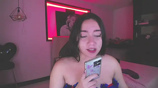 Andrea Ramos online show from 12.29.24