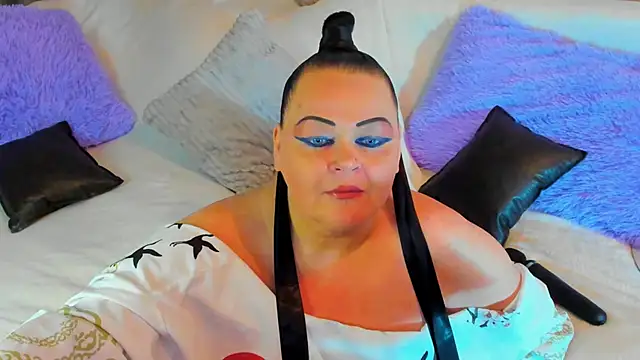 MilanaBiegert online show from 01.18.25