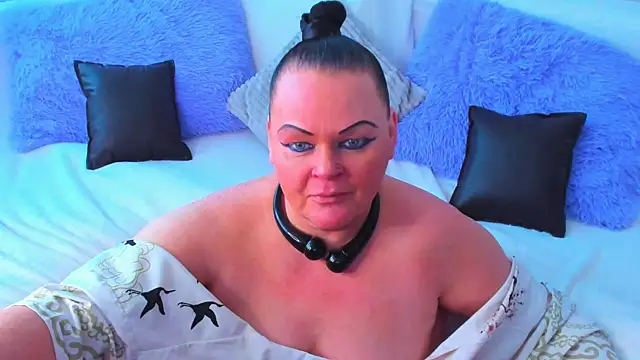 MilanaBiegert online show from 02.09.25