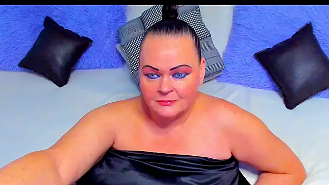 MilanaBiegert online show from 11.11.25