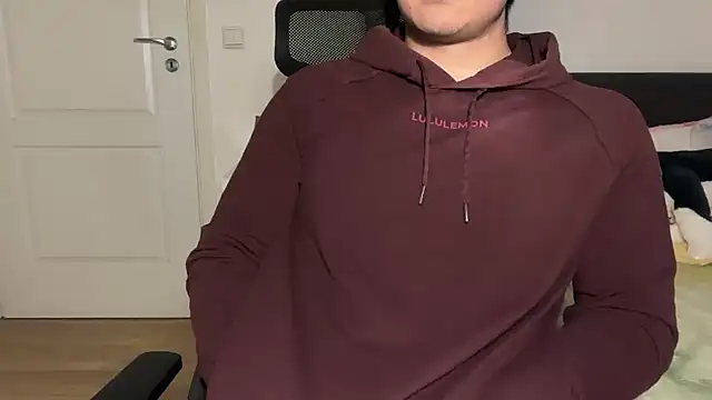 Snapshot of jungcock3210 chatting on 11.11.25 jungcock3210 online show from 11.11.25