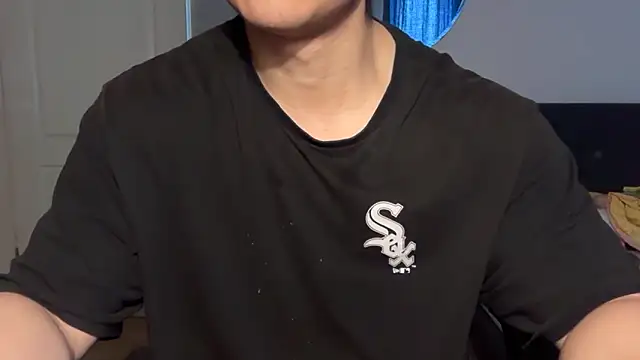 Snapshot of jungcock3210 chatting on 11.27.25 jungcock3210 online show from 11.27.25