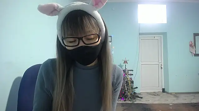 elllaaxx online show from 01.23.25