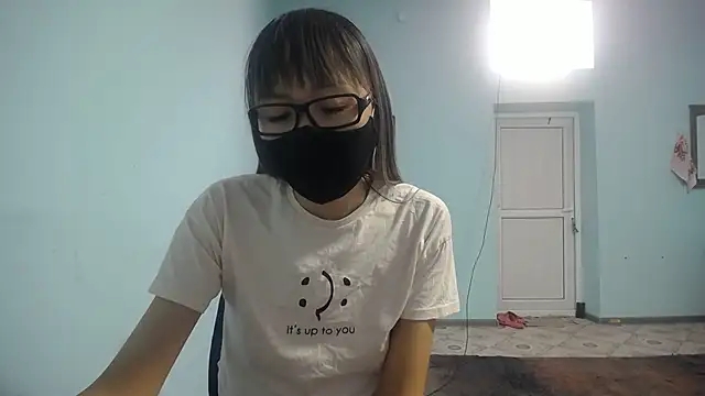 elllaaxx online show from 03.15.25