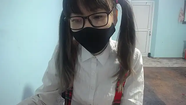 elllaaxx online show from 10.09.25