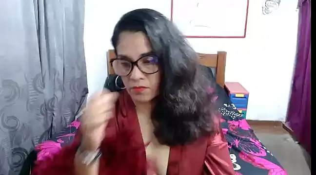 Mistresskloe01 online show from 12.26.24