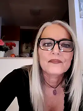 kikkastar online show from 12.17.24