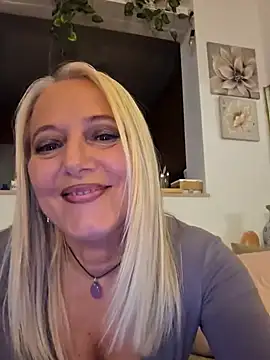 kikkastar online show from 02.12.25