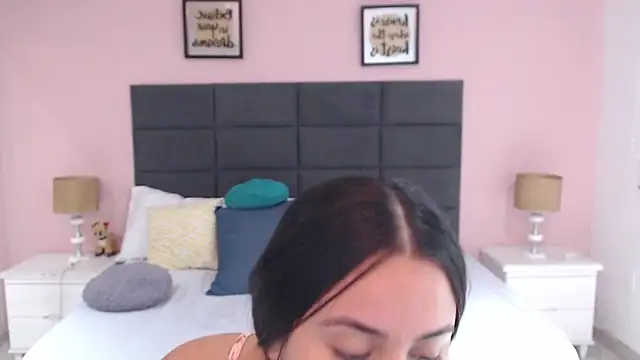 MadisonJenner online show from 01.20.25