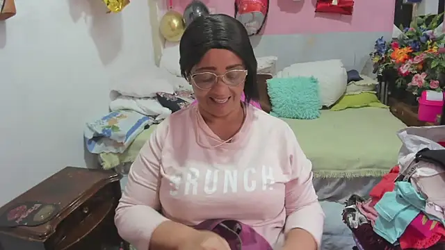 Mrs mommy  online show from 03.23.26