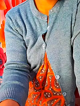 Snapshot of Ishikarana chatting on 12.22.24 Ishikarana online show from 12.22.24