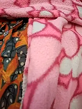 Snapshot of Ishikarana chatting on 12.31.24 Ishikarana online show from 12.31.24