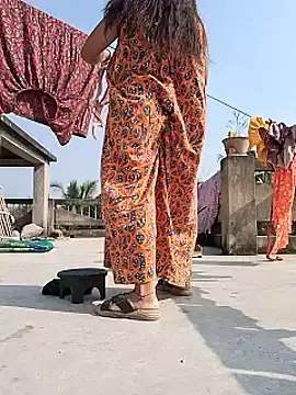 Snapshot of Ishikarana chatting on 01.26.25 Ishikarana online show from 01.26.25