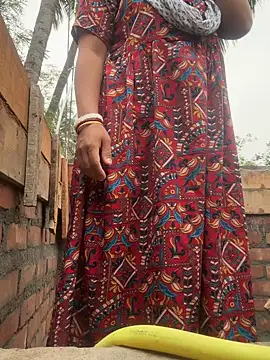 Snapshot of Ishikarana chatting on 03.20.25 Ishikarana online show from 03.20.25