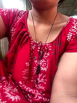 Snapshot of Ishikarana chatting on 09.09.25 Ishikarana online show from 09.09.25