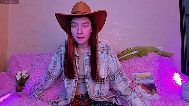 Ksuhesa online show from 02.21.25