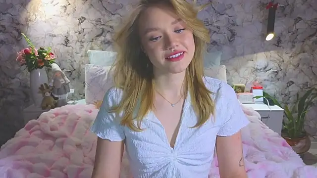 Aurora Golden1 online show from 02.02.26