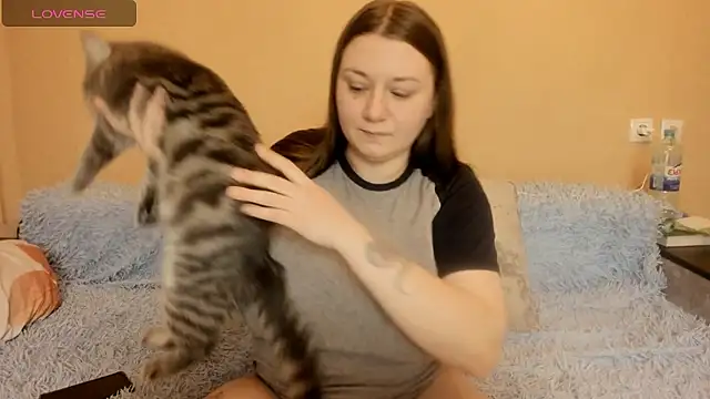 AlisaBacker online show from 01.07.26