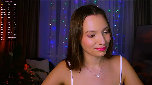 Snapshot of soffy__kisss chatting on 01.31.26 soffy kisss online show from 01.31.26