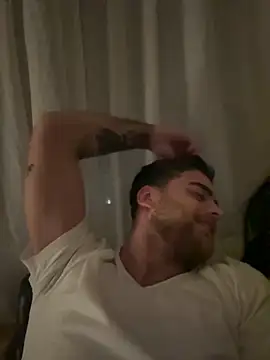 Snapshot of cubalibre02 chatting on 03.27.26 cubalibre02 online show from 03.27.26