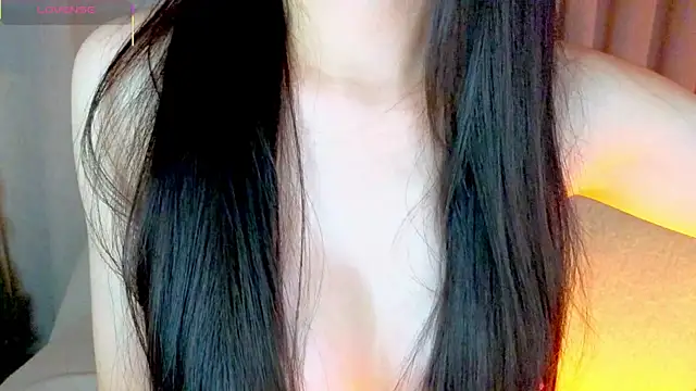 Embez-Damdang online show from 12.22.25