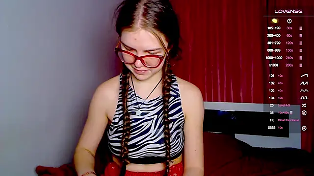 Sarah HS online show from 01.15.25