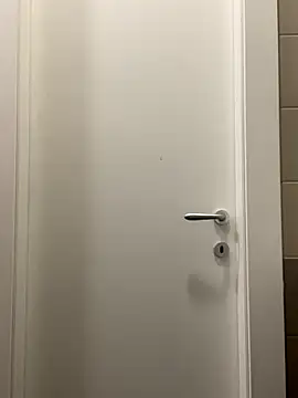 Snapshot of 3e77o chatting on 10.23.25 3e77o online show from 10.23.25