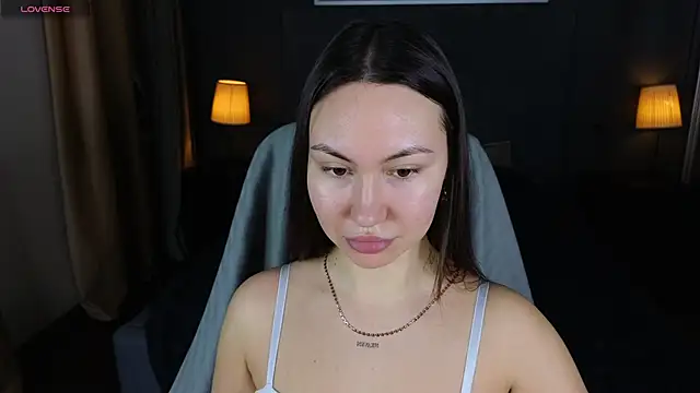 Snapshot of GIGI_BENNET chatting on 02.20.25 GIGI BENNET online show from 02.20.25