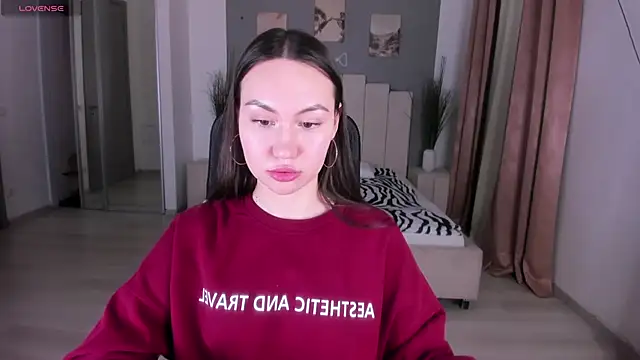 Snapshot of GIGI_BENNET chatting on 02.26.25 GIGI BENNET online show from 02.26.25