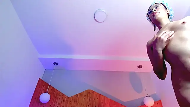 kate evans1 online show from 02.13.25